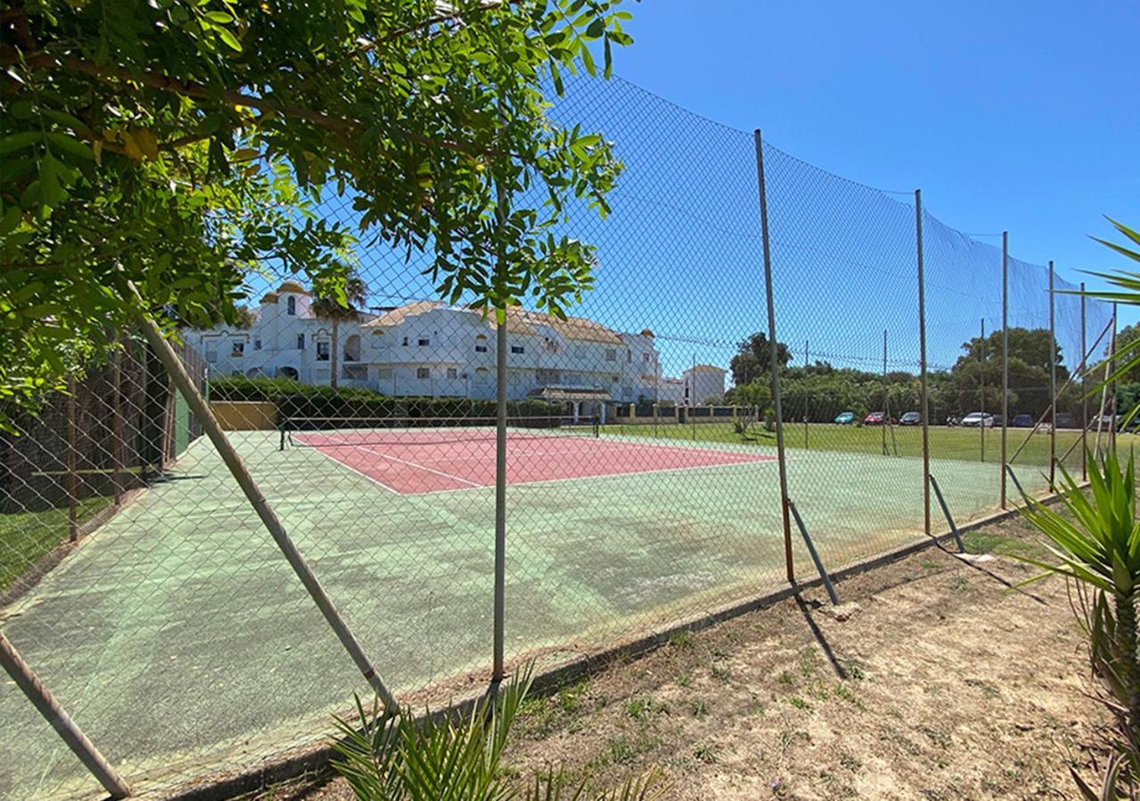 Apartamento En Apartaclub La Barrosa Chiclana de la Frontera Eksteriør billede